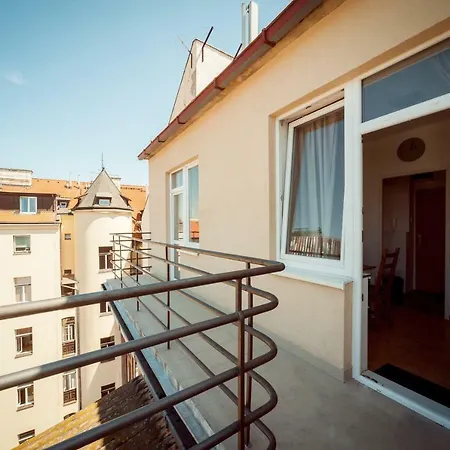 Karlinium With Large Terrace Apartamento Praga